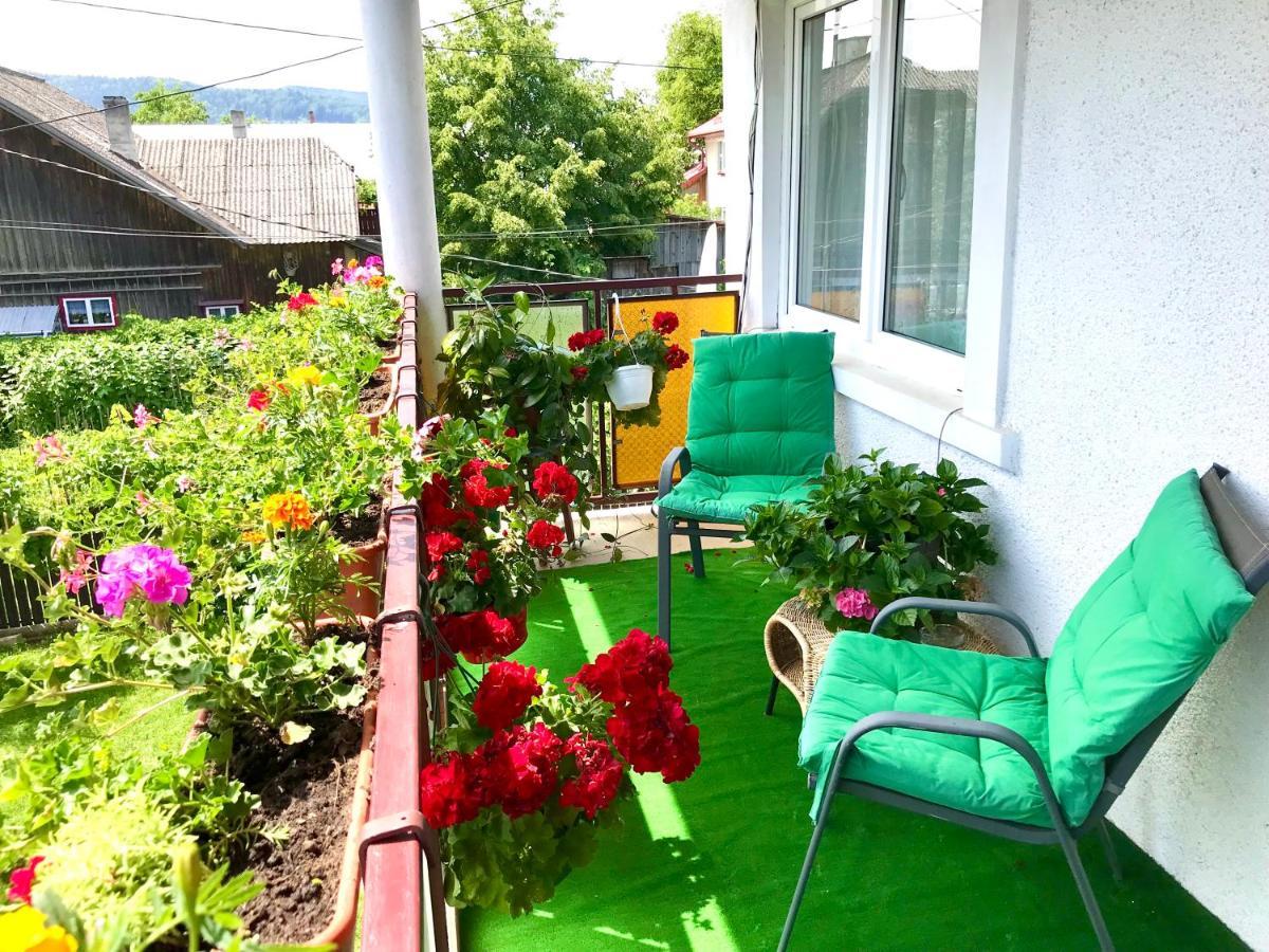 Apartament Vica Gura Humorului Exterior foto